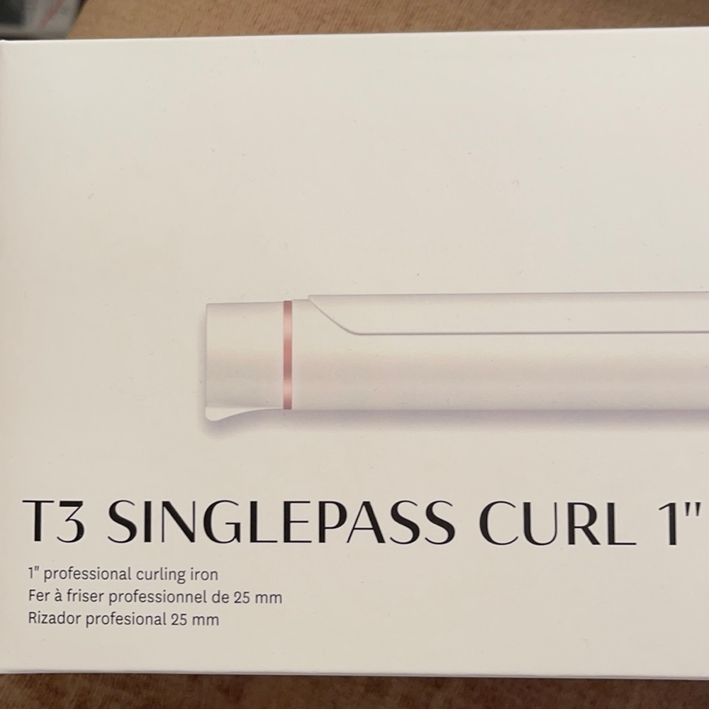 T3 1 in single pass curling iron